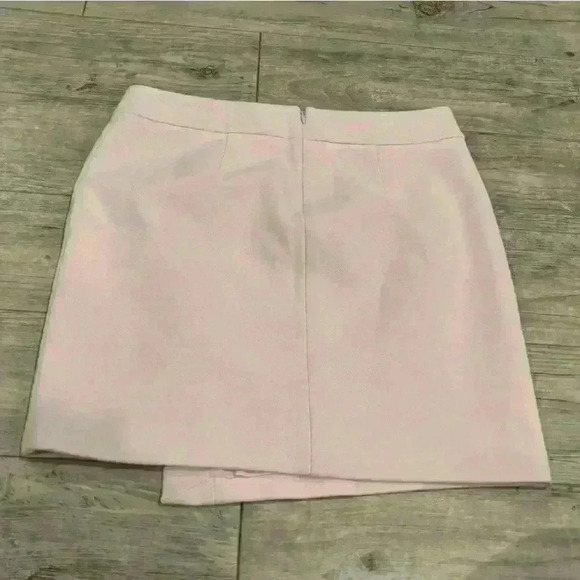 White House Black Market Pink Asymmetric Hem Zipper Detail Skirt size 6 - Picture 6 of 9